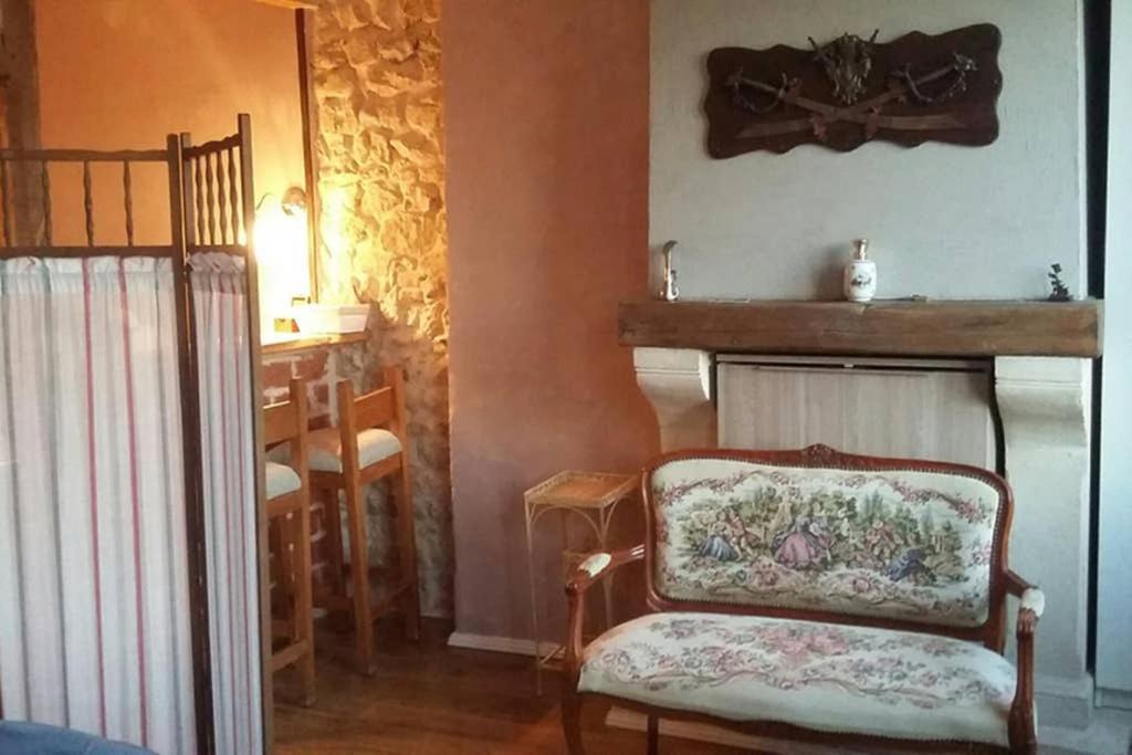 Charming Old Style Διαμέρισμα Ονφλέρ Εξωτερικό φωτογραφία